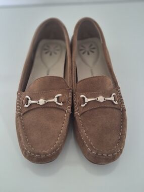 Isaac Mizrahi Brown/Mustard Suede Loafers with Metal Bit